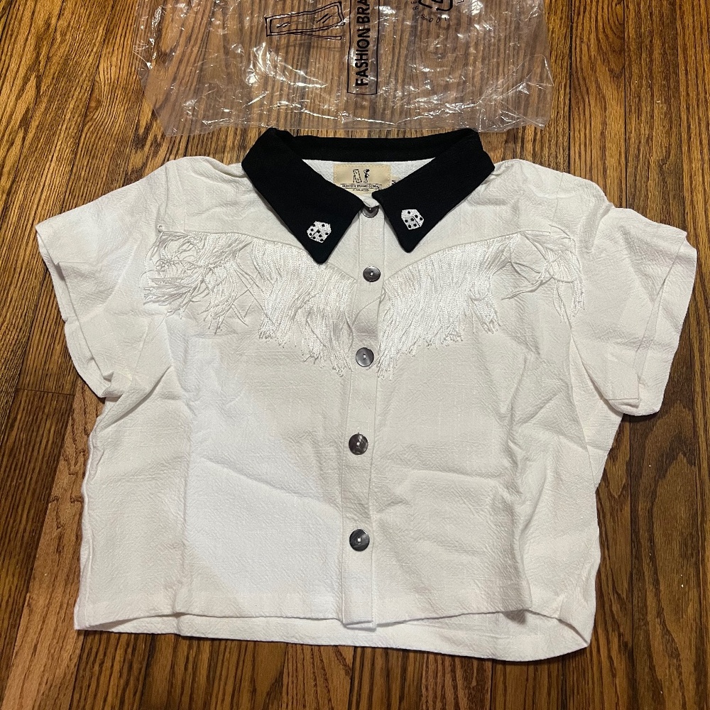 Fashion Brand Company by Penelope Gazin Fringe High Roller Short-Sleeve M